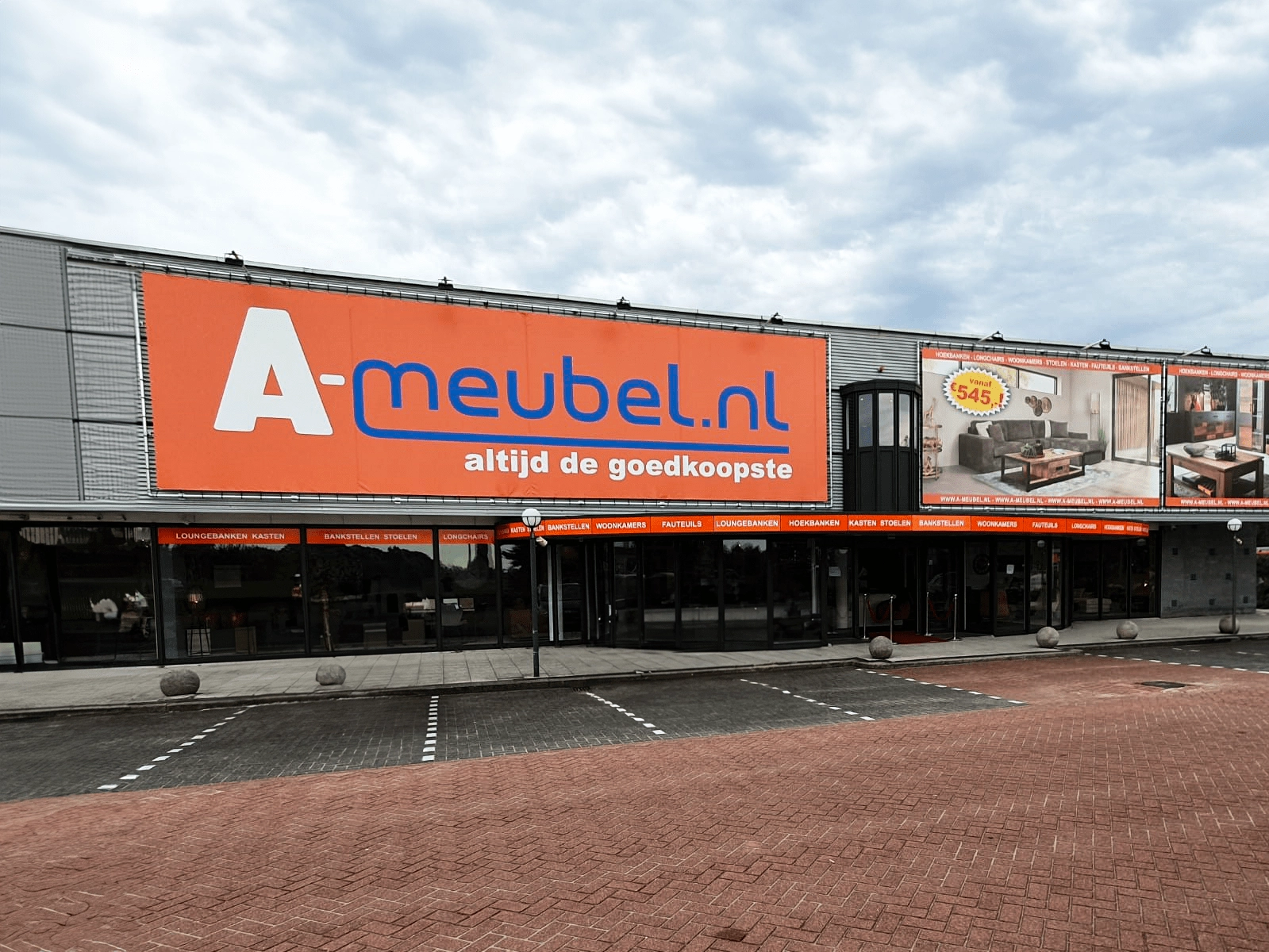 Woonwinkel Alphen aan den Rijn A-Meubel