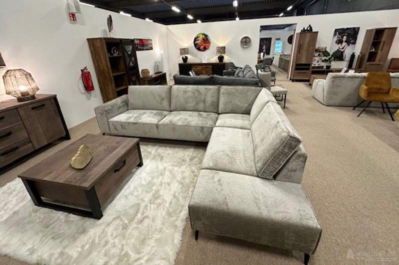 Nieuwegein Hocker Klein