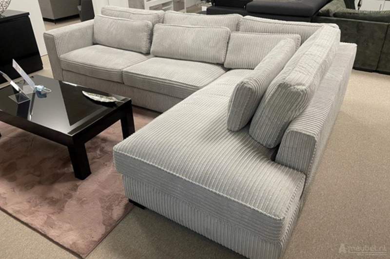 Almere Hocker B114x D114 x H43cm