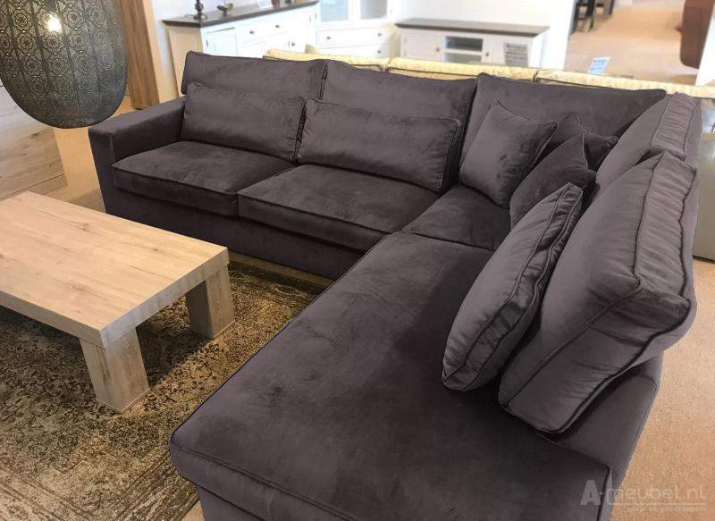 Oudenbosch Loungebank