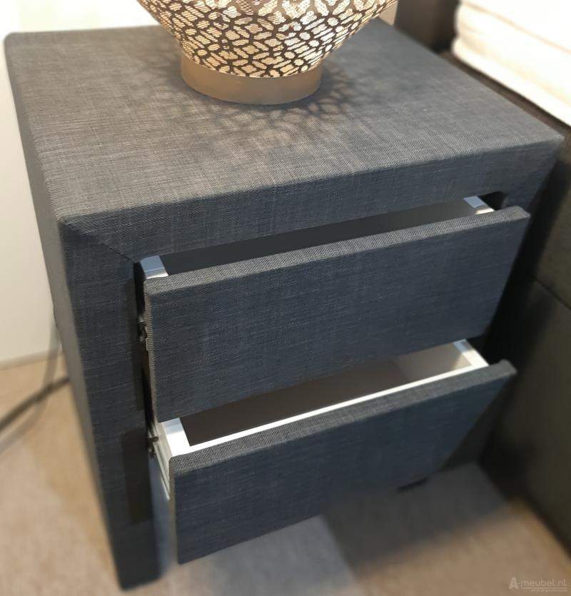 Nachtkastje Schiedam