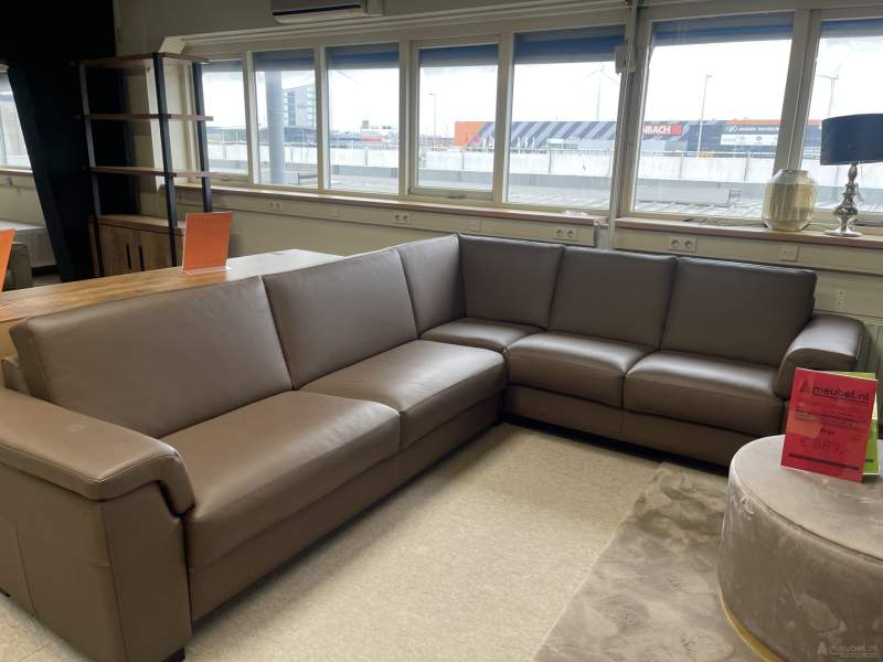 OUTLET LEEUWARDEN! - Hoekbankstel Elsen