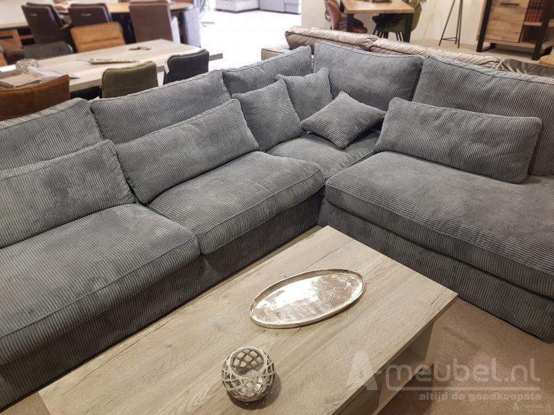 Terheijden Longchair + 3 Zits