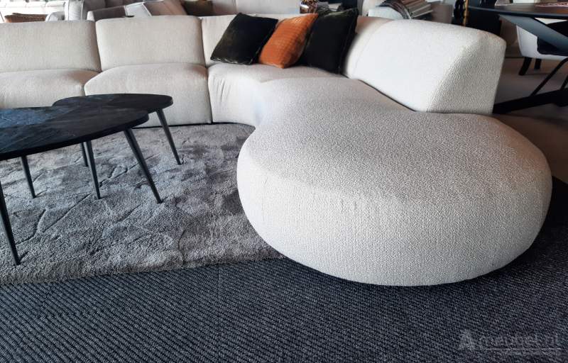 Nijmegen 3 Zits + Hoek Rond + 2 Zits (2 delig) + Ottomaan Groot