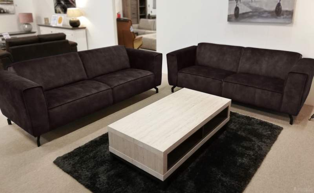 Bankstel Wolvega Bruin – A-meubel