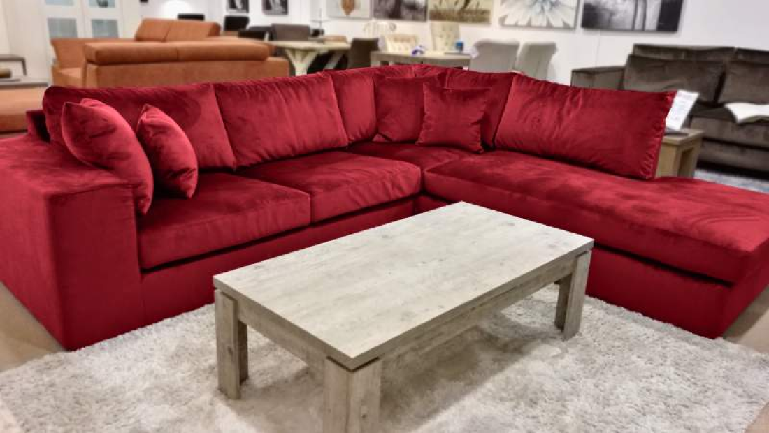 Loenen Ottomaan Rood – A-meubel