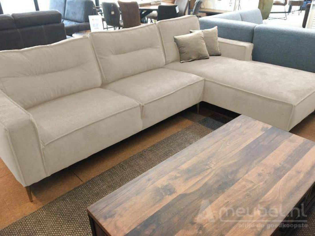 Capelle Longchair Creme – A-meubel