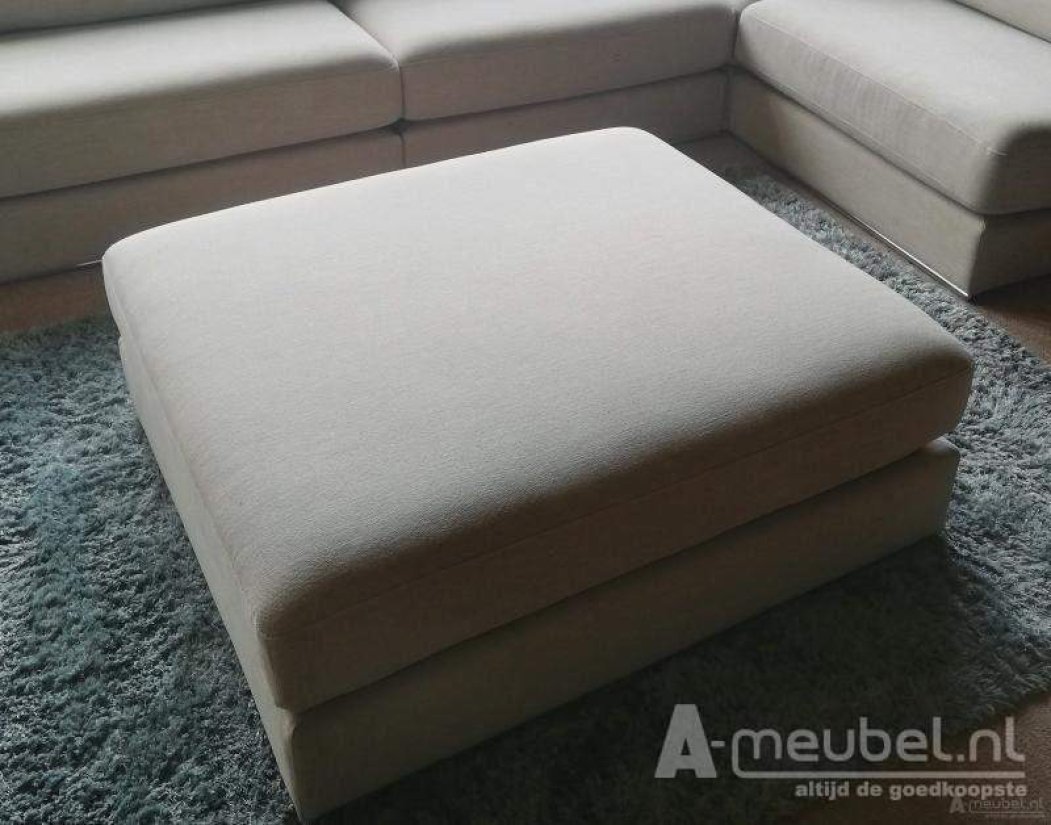 Amersfoort Pouffe 113x103cm Taupe – A-meubel