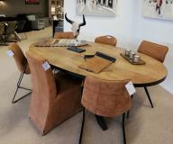 Eettafel Scarlet Ovaal 220cm Eettafel Scarlet Ovaal 220cm