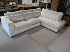 OUTLET LEEUWARDEN! - Hoekbank Almere