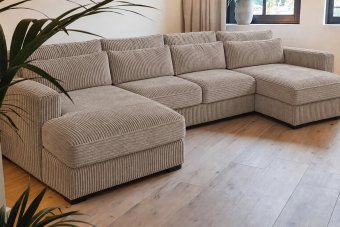 Almere Longchair + 2 zits + Longchair in taupe – kleurimpressie