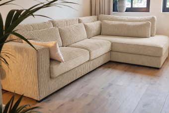 Almere Ottomaan in beige – kleurimpressie