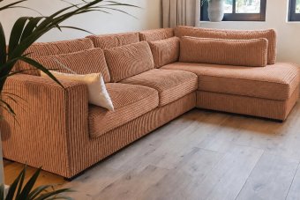 Almere Ottomaan in cognac – kleurimpressie