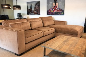 Amsterdam Longchair in cognac – kleurimpressie