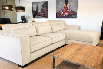 Amsterdam Longchair in creme – kleurimpressie