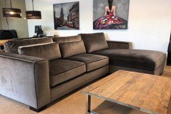 Amsterdam Longchair in velvetstof – materiaalimpressie