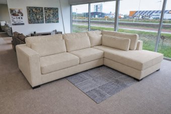 Arnhem 2 zits + Ottomaan mini in beige – kleurimpressie