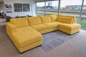 Arnhem U-Bankstel in geel – kleurimpressie