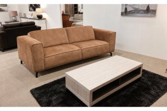 Bankstel Wolvega in cognac – kleurimpressie