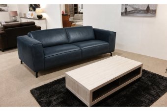 Bankstel Wolvega in leer – materiaalimpressie