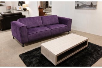 Bankstel Wolvega in paars – kleurimpressie