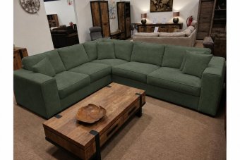 Berlicum 2.5 + Haakse Hoek + 2.5 zits in groen – kleurimpressie