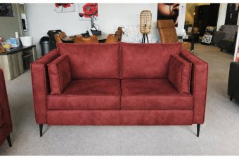 Borne Bankstel in rood – kleurimpressie