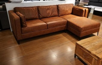 Borne Longchair