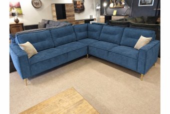 Capelle 2.5 + Haakse Hoek + 2.5-Zits in blauw – kleurimpressie