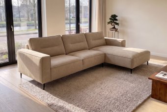 Capelle Longchair