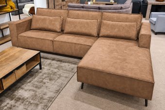 Groede 2 Zits + Longchair in bruin – kleurimpressie