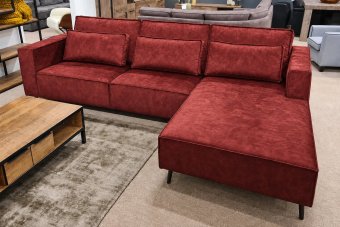 Groede 2 Zits + Longchair in rood – kleurimpressie
