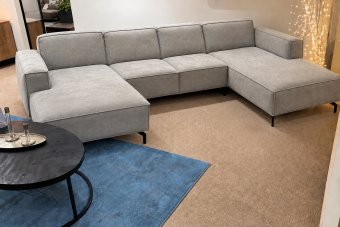 Bank Heerlen · Longchair + 2 Zits + Longchair 330cm