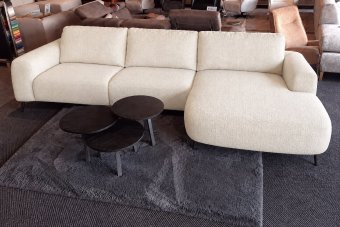 Helmond 2 Zits + Longchair Klein in creme – kleurimpressie