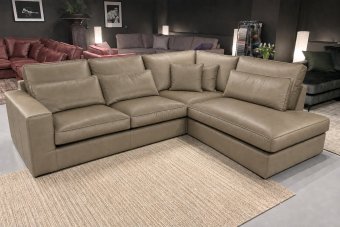 Hoekbank Leusden in leer – materiaalimpressie