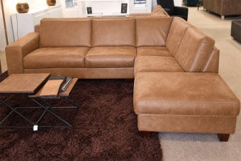 Hoekbank Maassluis in cognac – kleurimpressie
