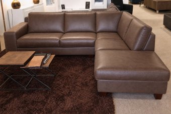 Hoekbank Maassluis in leer – materiaalimpressie
