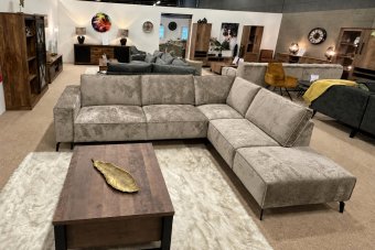 Hoekbank Nieuwegein  in taupe – kleurimpressie
