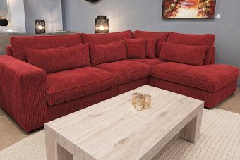Hoekbank Terheijden in rood – kleurimpressie