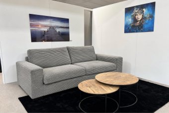 Hoorn 2 Zits in ribstof – materiaalimpressie