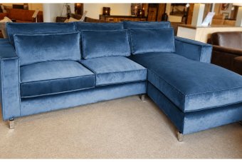 Indijk Longchair in blauw – kleurimpressie