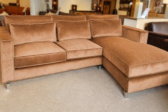 Indijk Longchair in cognac – kleurimpressie