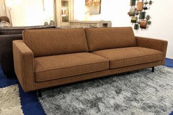 Julianadorp 2.5 Zits in ribstof – materiaalimpressie