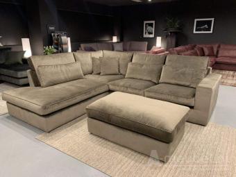 Leusden Loveseat