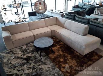 OUTLET ROOSENDAAL! - U-Bank Leeuwarden