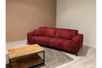 Lent 2 Zits Bank in rood – kleurimpressie