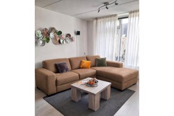 Malden 2 Zits + Longchair Klein in cognac – kleurimpressie
