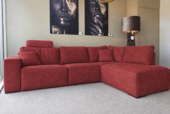 Marle Ottomaan in rood – kleurimpressie