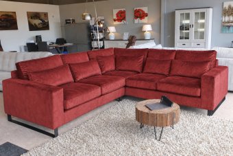 Naarden 2 + Hoek + 2 Zits in rood – kleurimpressie