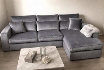 Oudenbosch Longchair in velvetstof – materiaalimpressie